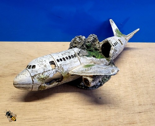 Aquarium ornament plane - plane, wreck